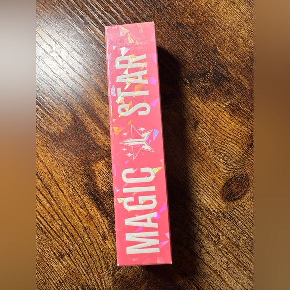 Jeffree Star C15.25 Concealer - Picture 2 of 5
